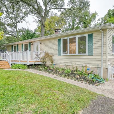 557 Sunset Knoll Rd, Pasadena, MD 21122