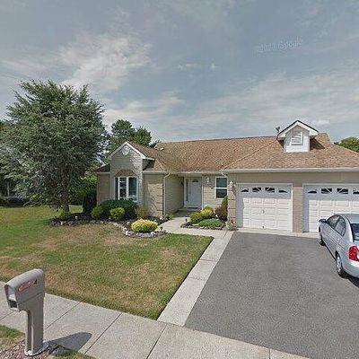 56 Narberth Way, Toms River, NJ 08757