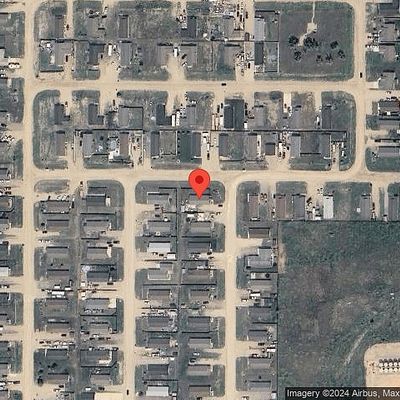 5627 Lukenbill Ave, Williston, ND 58801