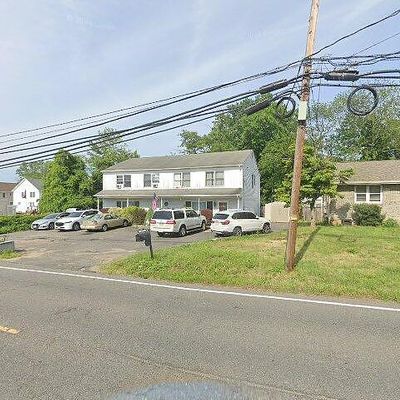 567 Holmdel Rd, Hazlet, NJ 07730