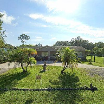 57 S Maple St, Fellsmere, FL 32948