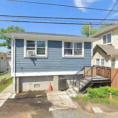 57 Waterside St, Staten Island, NY 10306