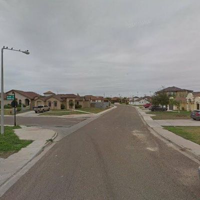 57111 Tarpon Ln, Laredo, TX 78043