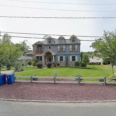 580 W Shore Trl, Sparta, NJ 07860