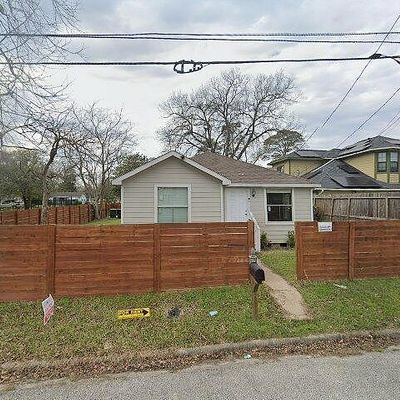 5801 Terry St, Houston, TX 77009