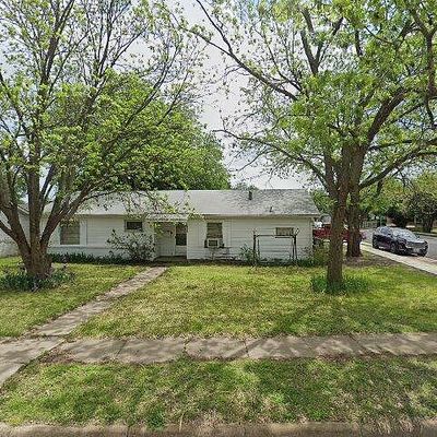 4816 Stephanie Dr, Haltom City, TX 76117