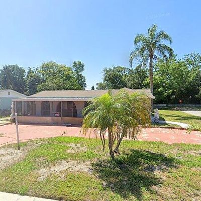 4906 Uranus Ave, New Port Richey, FL 34652