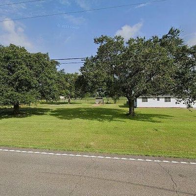 4908 Coteau Rd, New Iberia, LA 70560