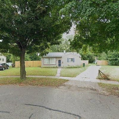 4909 Lowcroft Ave, Lansing, MI 48910