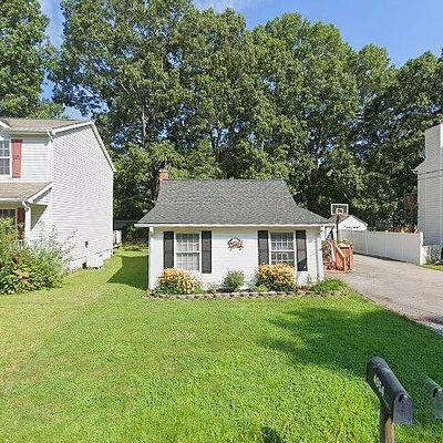 4954 Dogwood St, Shady Side, MD 20764