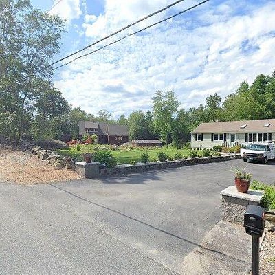 51 Lawrence Rd, Merrimack, NH 03054