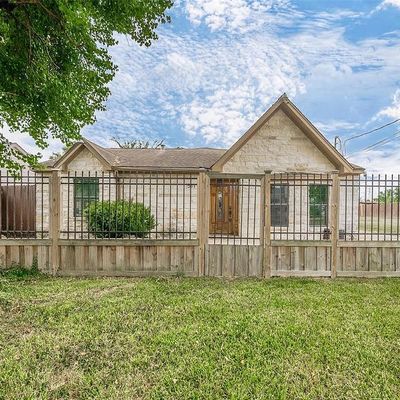 511 Avenue I, South Houston, TX 77587