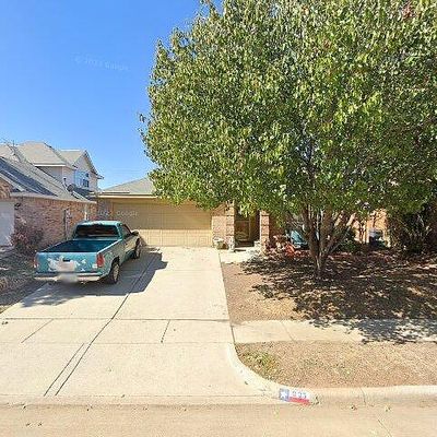 633 Jan Ct, Saginaw, TX 76179