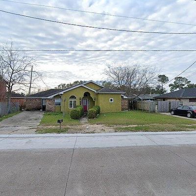 6370 Morrison Rd, New Orleans, LA 70126