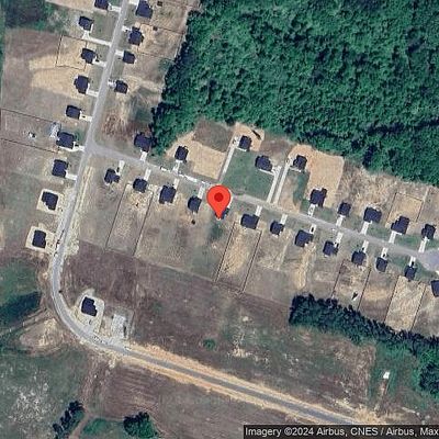 64 Greenhouse St, Zebulon, NC 27597