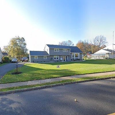 641 Vosseller Ave, Bound Brook, NJ 08805