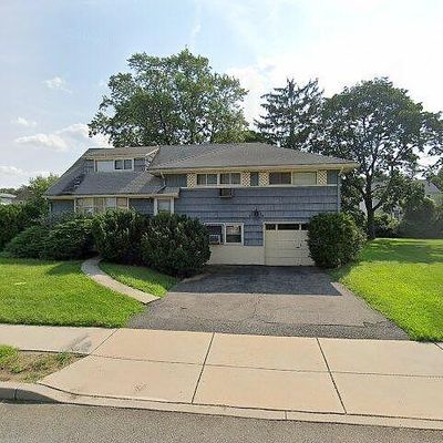 65 Dalewood Rd, Clifton, NJ 07013