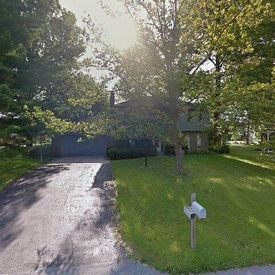 661 Kiowa Trl, Lima, OH 45805