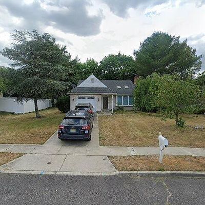 67 Borrelly Blvd, Sewell, NJ 08080