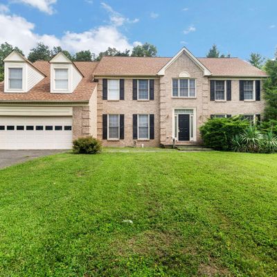 6741 Jade Post Ln, Centreville, VA 20121