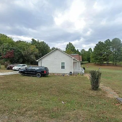 69 Rayburn Ln, Henry, TN 38231