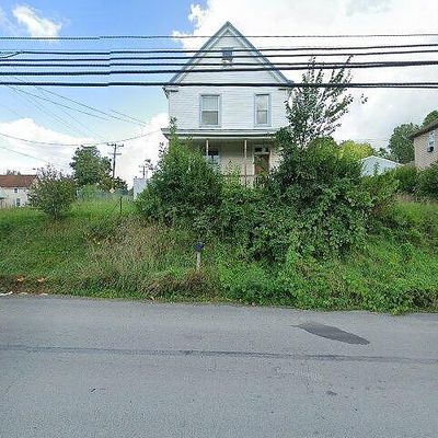 690 Henderson Ave, Washington, PA 15301