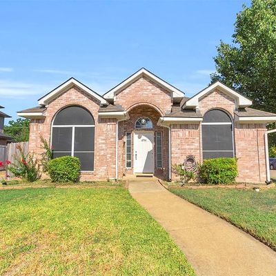 6930 Conestoga Dr, Rowlett, TX 75089