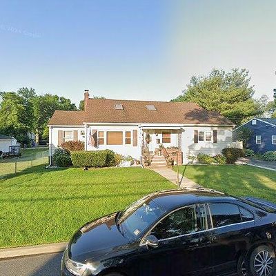 7 Reseau Ave, South Amboy, NJ 08879