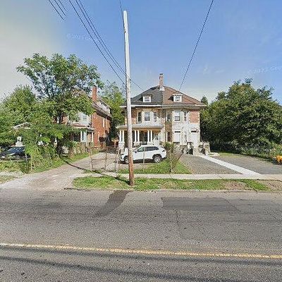 702 Greenwood Ave, Trenton, NJ 08609