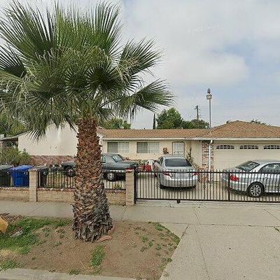 583 E Mason St, Azusa, CA 91702