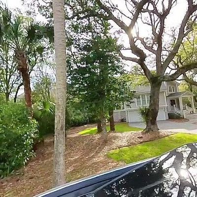 6 Beachwood W, Isle Of Palms, SC 29451