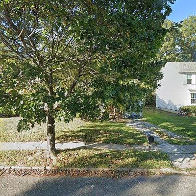 60 Oak Forest Dr, Sicklerville, NJ 08081