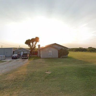 608 Homestead Ln, Wichita Falls, TX 76305