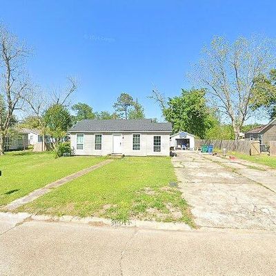 610 Ginger St, Sulphur, LA 70663