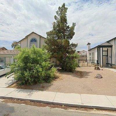 6105 Castle Bay Dr, Las Vegas, NV 89108