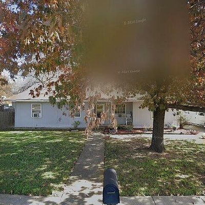 611 S Ruddell St, Denton, TX 76205