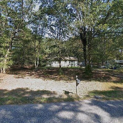 6121 Holly St, Mays Landing, NJ 08330