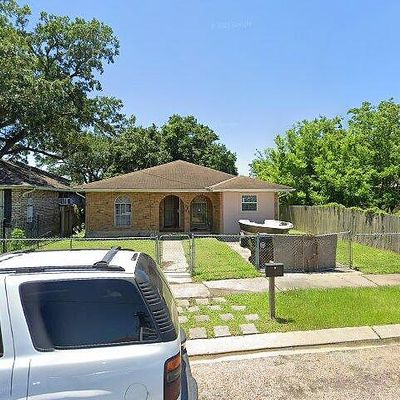 7618 Michigan St, New Orleans, LA 70128