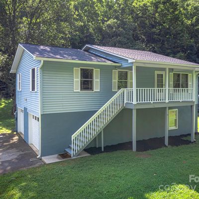 763 Bee Tree Rd, Swannanoa, NC 28778