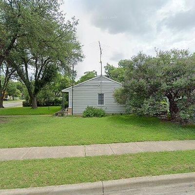 7702 Seco Blvd, Dallas, TX 75217