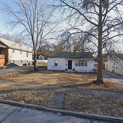 7750 Jerome Ave, Saint Louis, MO 63143