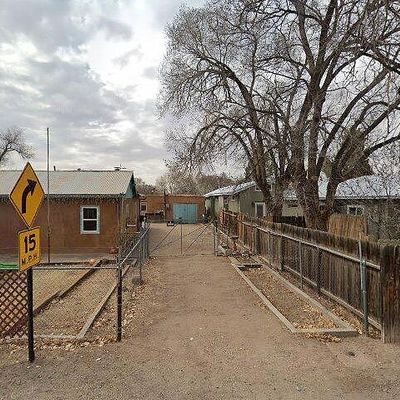 7821 Guadalupe Trl Nw, Los Ranchos, NM 87107