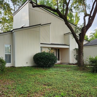 7928 Apaki Pl, Diamondhead, MS 39525