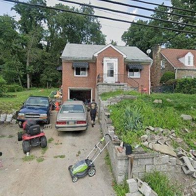 7957 Aber Rd, Verona, PA 15147