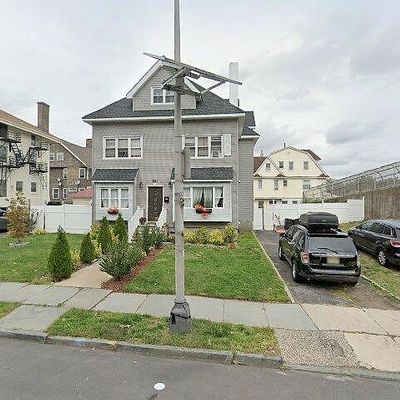 80 New St, East Orange, NJ 07017