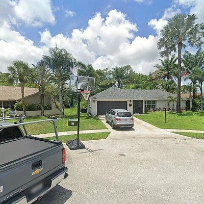 8014 Marshwood Ln, Lake Worth, FL 33467