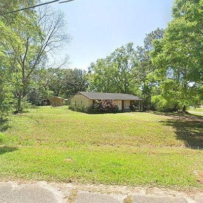 8061 Valmoral Dr, Mobile, AL 36619