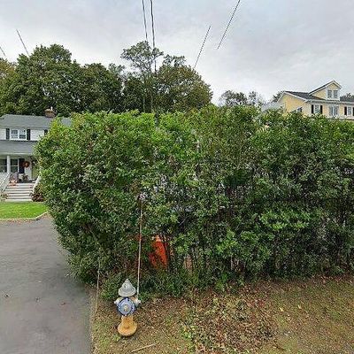 81 Strickland Rd, Cos Cob, CT 06807