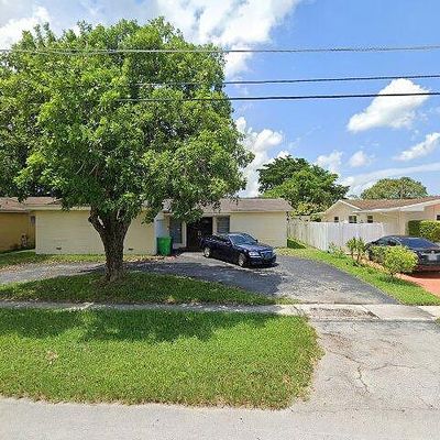 8165 Nw 21 St St, Sunrise, FL 33322