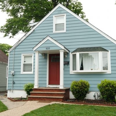 825 Monmouth Ave, Linden, NJ 07036